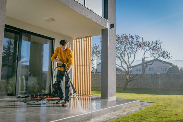 Best Factory Floor Cleaning  in Englishtown, NJ